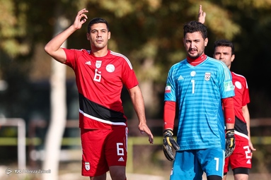 دیدار دوستانه دو تیم «منتخب فدراسیون فوتبال» و «پیشکسوتان شهدای چوار ۶۵ ایلام» با حضور قاضی‌زاده هاشمی، معاون رئیس‌جمهور و رئیس بنیاد شهید و امور ایثارگران