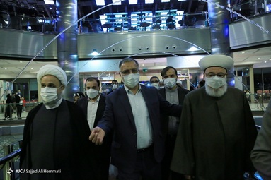 بازدید میهمانان خارجی سی‌وپنجمین کنفرانس وحدت از برج میلاد