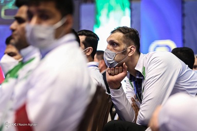 مراسم اهدای بازوبند پهلوانی سال ۱۴۰۰ و تجلیل از مدال آوران المپیک و پارالمپیک