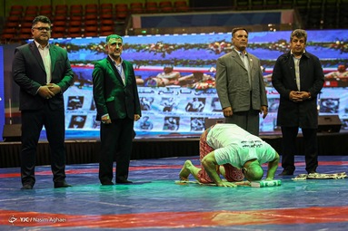 مراسم اهدای بازوبند پهلوانی سال ۱۴۰۰ و تجلیل از مدال آوران المپیک و پارالمپیک
