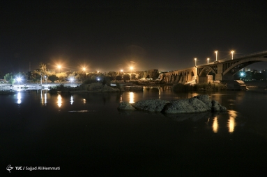 نمایی از پل قدیم دزفول و رودخانه دز