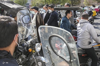 حضور رئیس جمهور در جایگاه توزیع سوخت