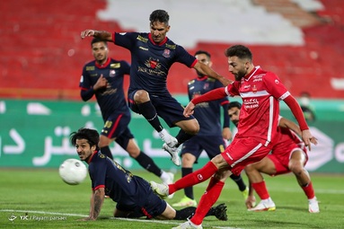 پرسپولیس تهران ۲ - نساجی مازندران ۱