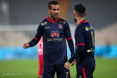 پرسپولیس تهران ۲ - نساجی مازندران ۱