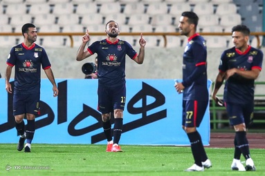 پرسپولیس تهران ۲ - نساجی مازندران ۱