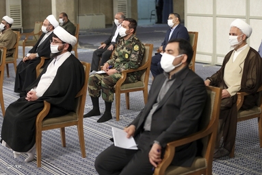 دیدار دست‌اندرکاران کنگره سه هزار و ۵۳۵ شهید استان زنجان