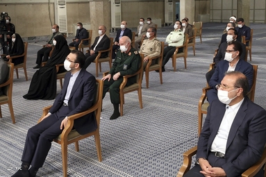 دیدار دست‌اندرکاران کنگره سه هزار و ۵۳۵ شهید استان زنجان