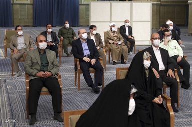 دیدار دست‌اندرکاران کنگره سه هزار و ۵۳۵ شهید استان زنجان