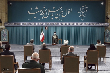 دیدار دست‌اندرکاران کنگره سه هزار و ۵۳۵ شهید استان زنجان