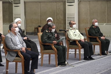 دیدار دست‌اندرکاران کنگره سه هزار و ۵۳۵ شهید استان زنجان