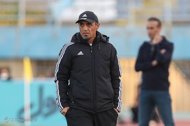 لیگ برتر فوتبال/ آلومینیوم اراک  - پرسپولیس تهران