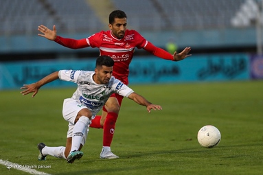 لیگ برتر فوتبال/ آلومینیوم اراک  - پرسپولیس تهران