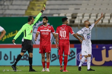 لیگ برتر فوتبال/ آلومینیوم اراک  - پرسپولیس تهران