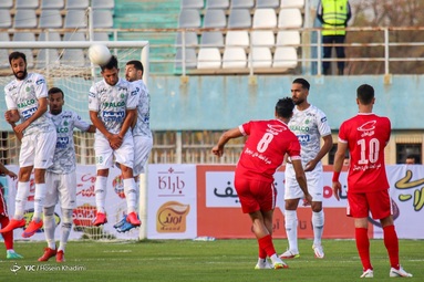 لیگ برتر فوتبال/ آلومینیوم اراک  - پرسپولیس تهران