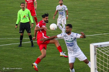 لیگ برتر فوتبال/ آلومینیوم اراک  - پرسپولیس تهران