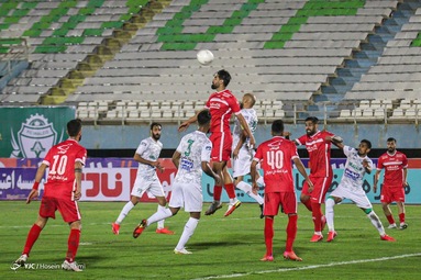 لیگ برتر فوتبال/ آلومینیوم اراک  - پرسپولیس تهران