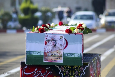 تشییع پیکر مطهر شهید مدافع وطن« رضا هدایتی » - رشت