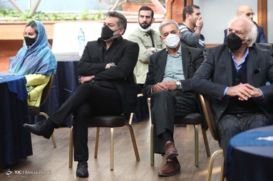 مراسم هم‌اندیشی و تجلیل از پیشکسوتان باشگاه استقلال با حضور مصطفی آجورلو