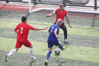 بازی دربی تیم پیشکسوتان استقلال و پرسپولیس در فینال جام شهید طهرانی
