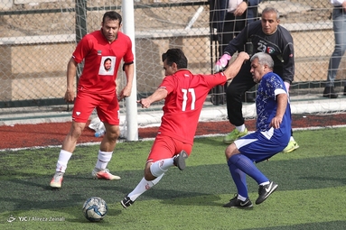 بازی دربی تیم پیشکسوتان استقلال و پرسپولیس در فینال جام شهید طهرانی