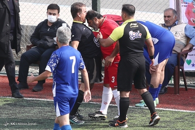 بازی دربی تیم پیشکسوتان استقلال و پرسپولیس در فینال جام شهید طهرانی
