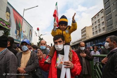مراسم تشییع پیکر مطهر شهیده «فاطمه اسدی» پس از اقامه نماز جمعه امروز تهران