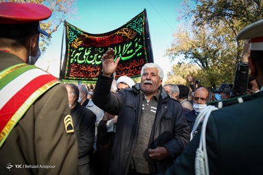 مراسم تشییع پیرغلام اهل بیت حاج «بیوک آسایش» از مداحان بزرگ تبریز