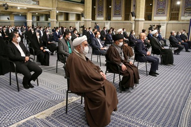 دیدار جمعی از نخبگان و استعدادهای برتر علمی با رهبر معظم انقلاب