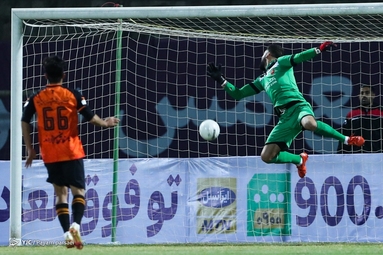 لیگ برتر فوتبال/ مس رفسنجان ۱ - پرسپولیس تهران ۰