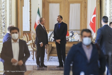 دیدار و گفتگو وزرای خارجه ایران و ترکیه