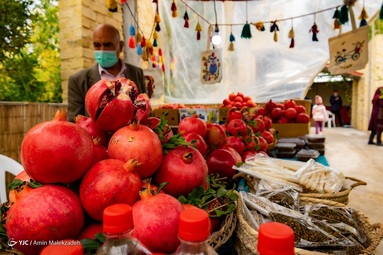 جشنواره انار ارسنجان در اقامتگاه بومگردی - ارسنجان فارس