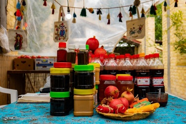 جشنواره انار ارسنجان در اقامتگاه بومگردی - ارسنجان فارس