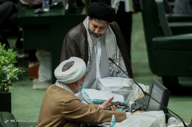 جلسه علنی مجلس با حضور معاون اول رئیس جمهور