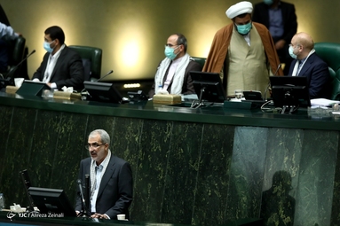 جلسه علنی مجلس با حضور معاون اول رئیس جمهور