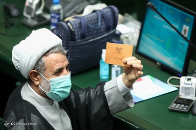 جلسه علنی مجلس با حضور معاون اول رئیس جمهور