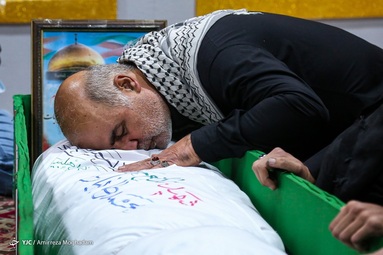 مراسم وداع با پیکر شهید مدافع حرم «محمدرضا بیات» - معراج الشهدا