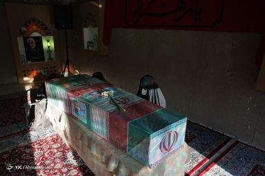 وداع با پیکر شهید مدافع حرم «محمد رضا بیات»