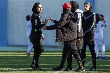 لیگ برتر فوتبال بانوان/ سپاهان اصفهان ۱ - زارع باتری سنندج ۰