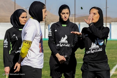 لیگ برتر فوتبال بانوان/ سپاهان اصفهان ۱ - زارع باتری سنندج ۰