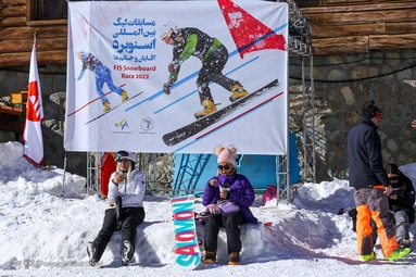 مسابقات لیگ بین المللی اسنوبرد کشور
