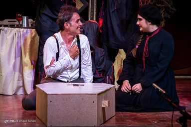 نمایش «موزه مرگ» - سمنان