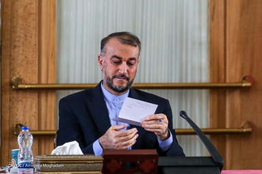 نشست دبیران کارگروه‌های تخصصی شورای عالی امور ایرانیان خارج از کشور با حضور وزیر امور خارجه