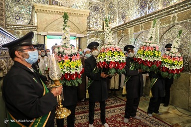 غبارروبی حرم حضرت شاهچراغ (ع)