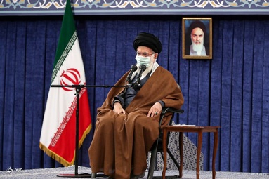دیدار رهبر معظم انقلاب با پرستاران و خانواده شهدای مدافع سلامت