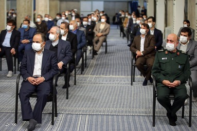 دیدار رهبر معظم انقلاب با پرستاران و خانواده شهدای مدافع سلامت