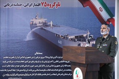 بازدید فرمانده کل ارتش از آخرین دستاوردهای سازمان جهاد خودکفایی نداجا