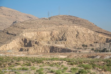 کارخانه سیمان فارس یکی از مهمترین منابع آلایندگی شهر شیراز است