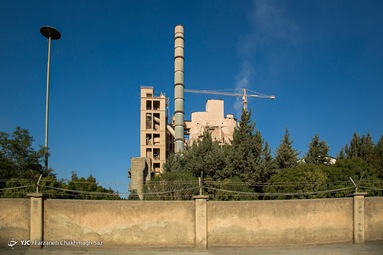 کارخانه سیمان فارس یکی از مهمترین منابع آلایندگی شهر شیراز است