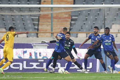 لیگ برتر فوتبال/ استقلال  - سپاهان