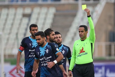 لیگ برتر فوتبال/ پرسپولیس - پیکان